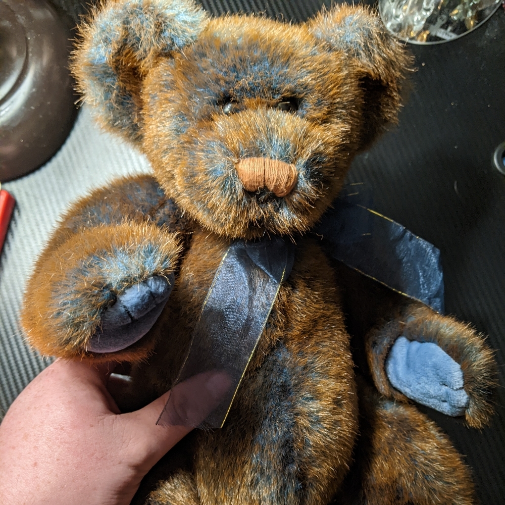 Broderick Bear 1999